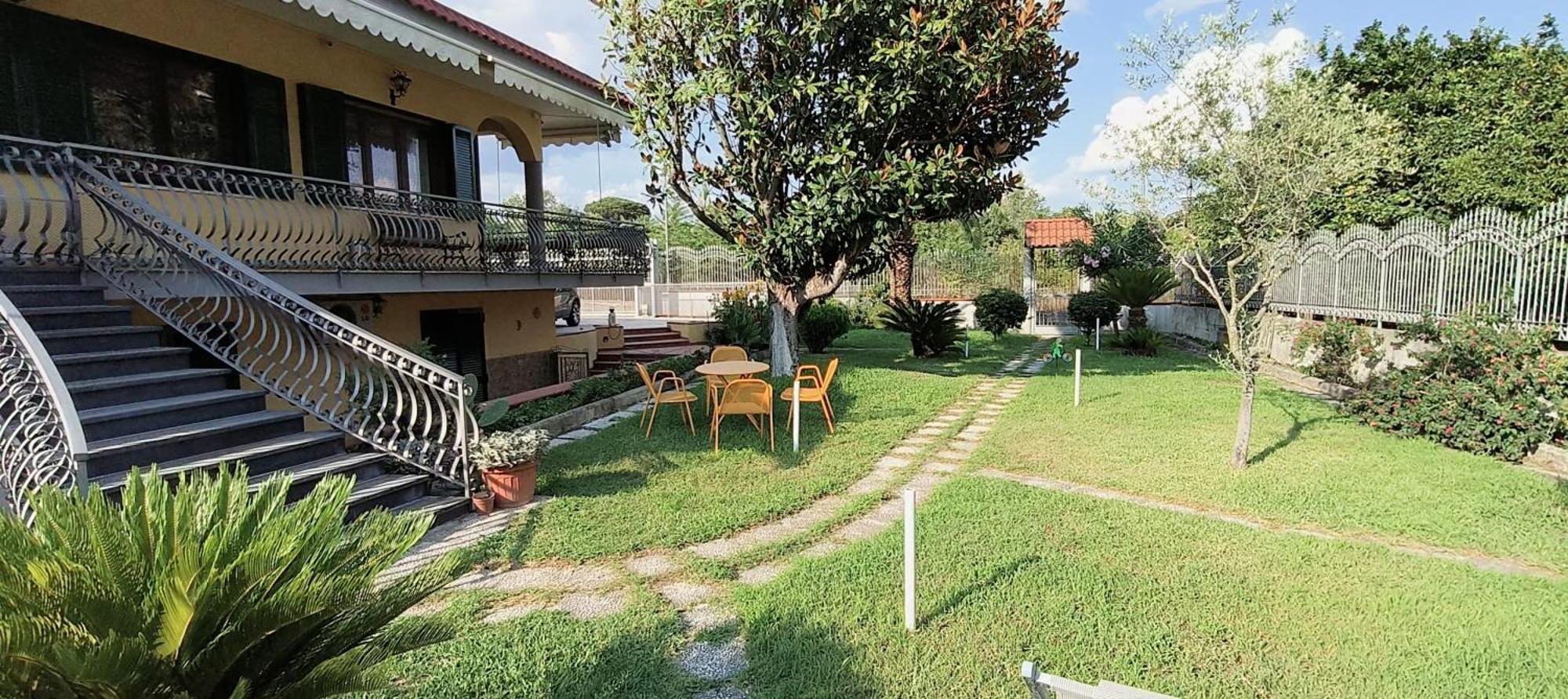 I Giardini Di Plinio - Elegante E Luminoso. Apartment Боскореале Екстериор снимка